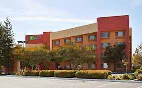 Holiday Inn Express in Union City Ca